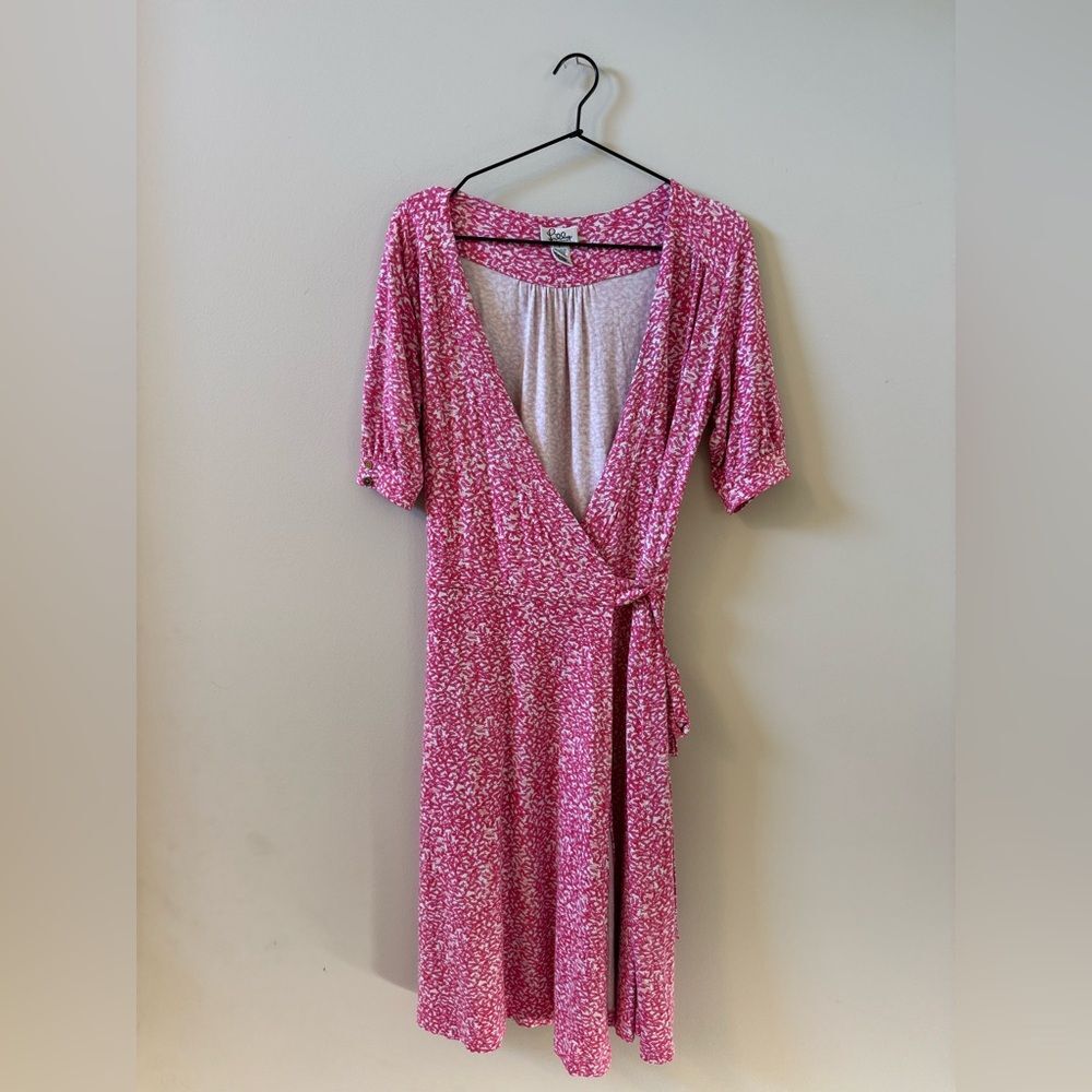Vintage Lilly Pulitzer Wrap Dress in Pink and White Size Small